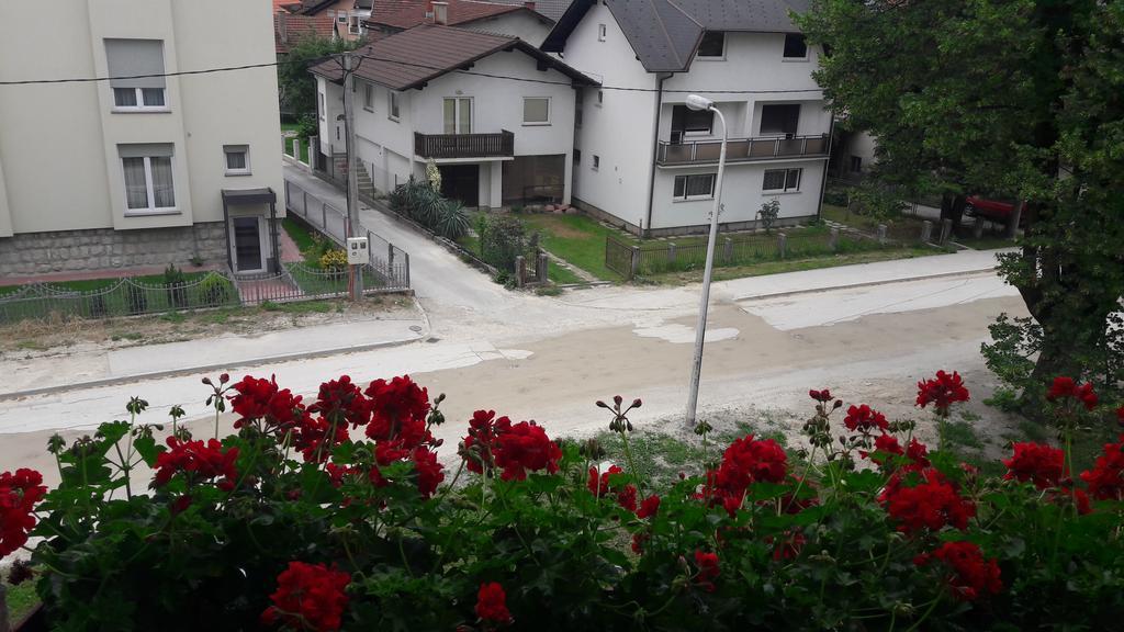 Apartment Beton Bihac Bagian luar foto